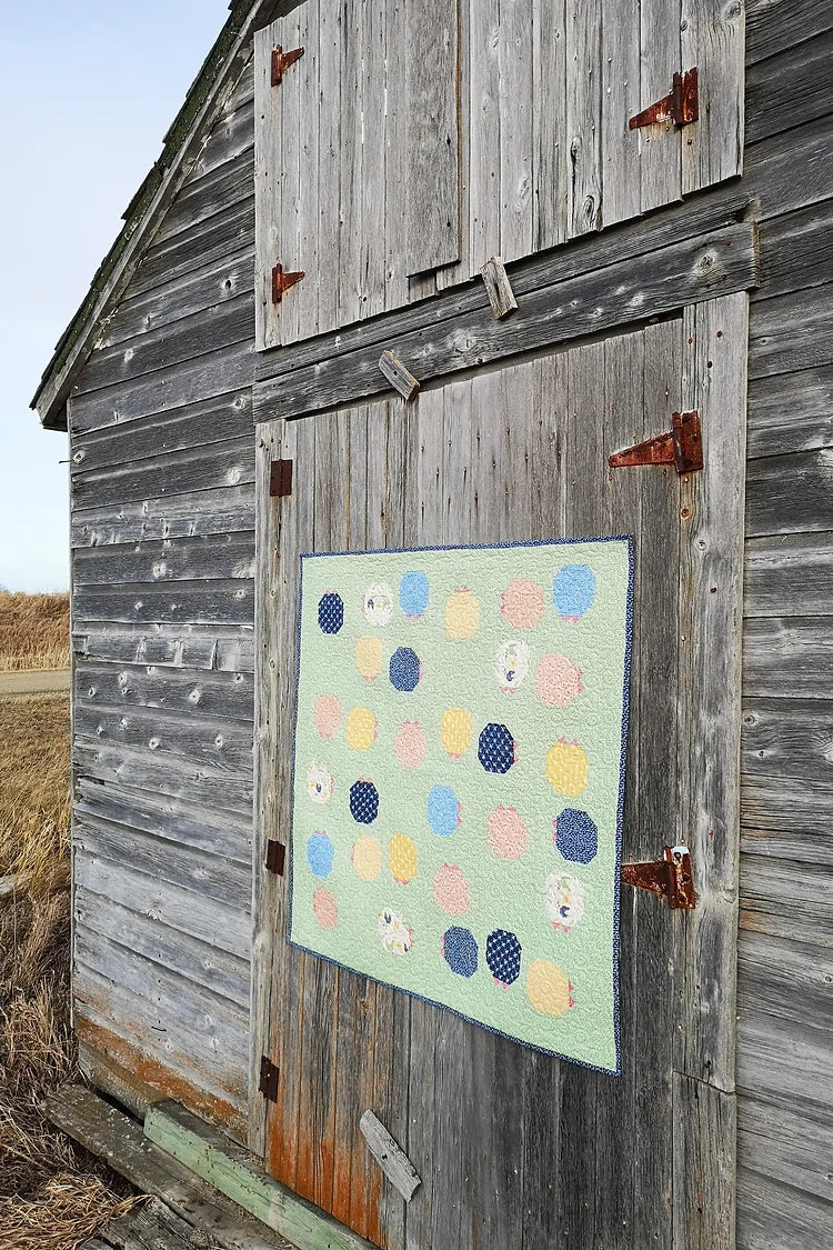 Scattered Chicks Quilt Pattern