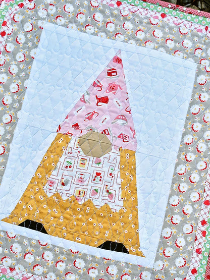 Generous Gnomette Mini Quilt Pattern