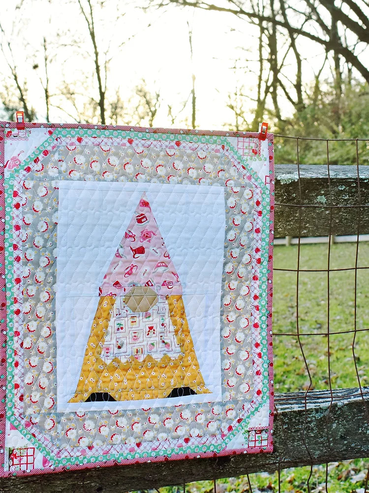 Generous Gnomette Mini Quilt Pattern