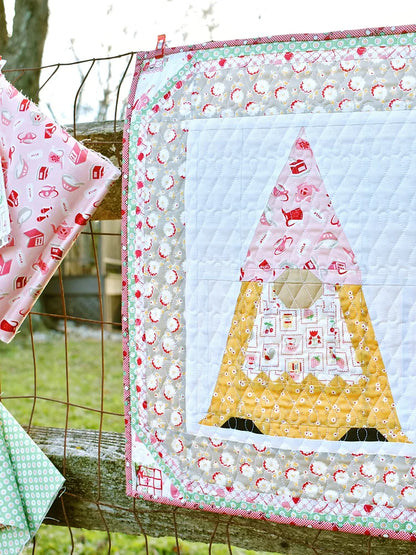 Generous Gnomette Mini Quilt Pattern