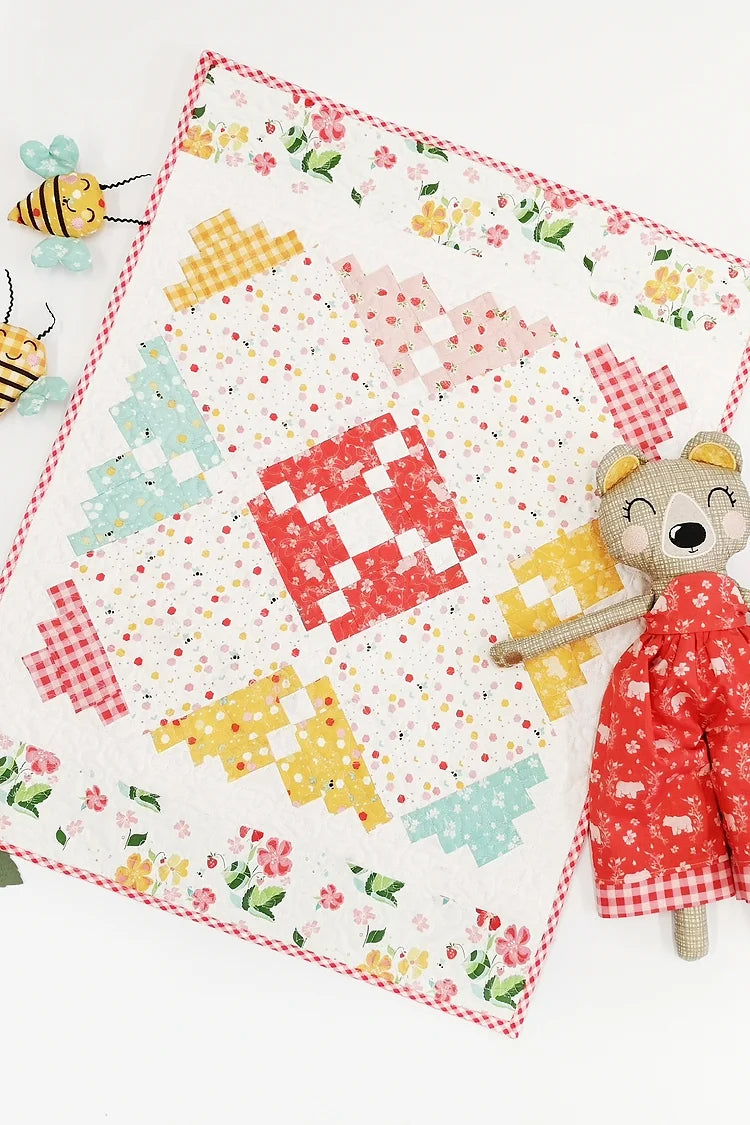 Strawberry Patch Mini Quilt