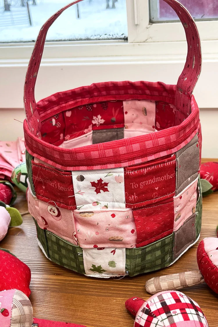 Little Red's Basket Pattern