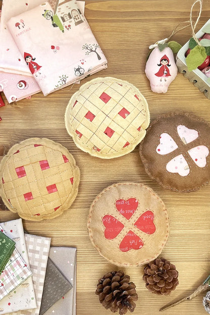 Mini Stuffed Pies Pattern